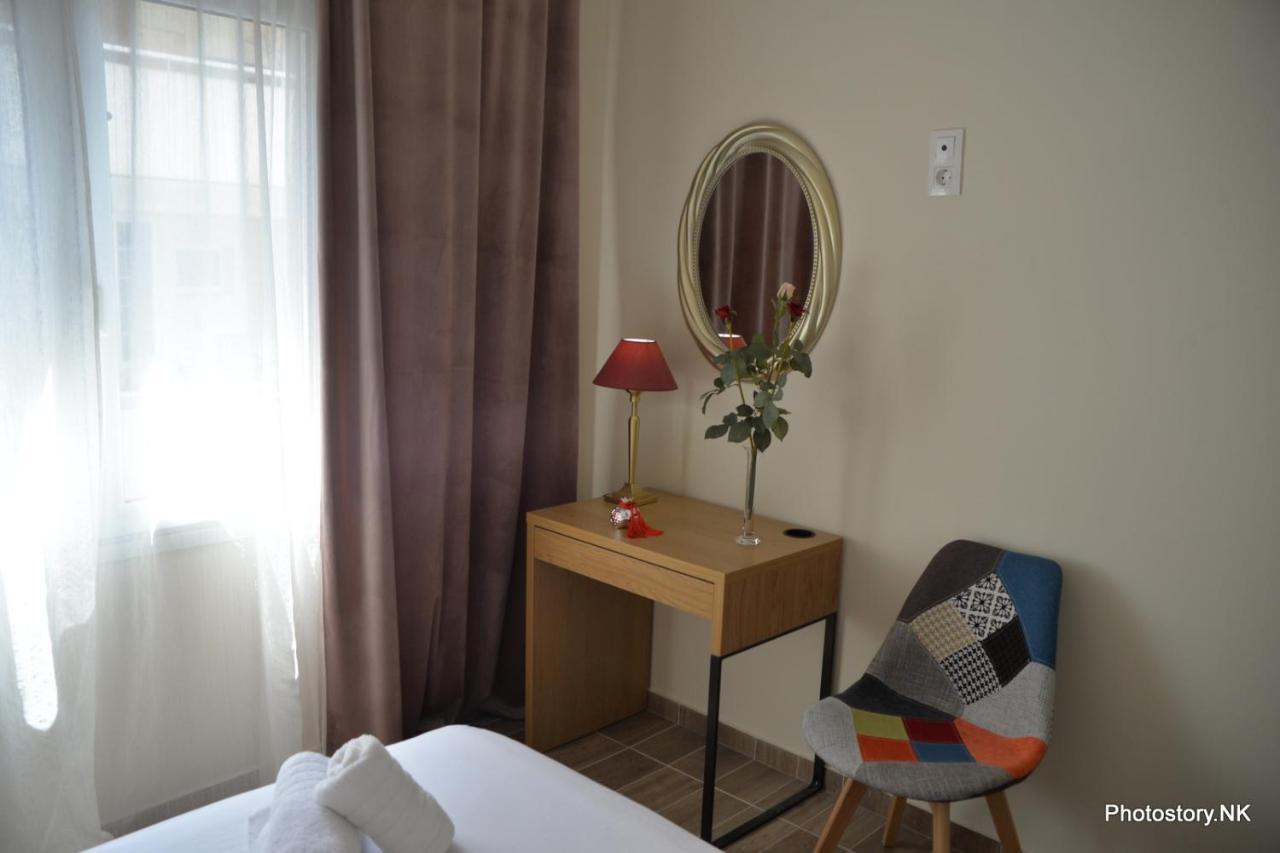 Kynosargous Square'S Apartment Athens Exterior photo